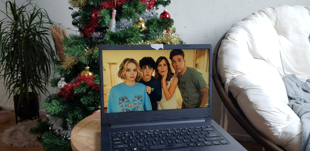 family switch netflix christmas movie 2023