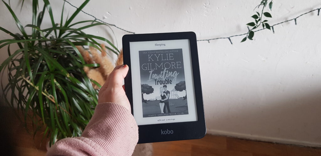 Inviting Trouble – Kylie Gilmore