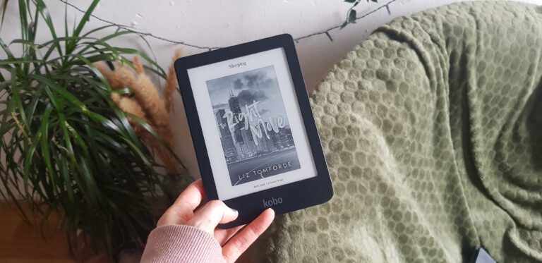 The Right Move – Liz Tomforde