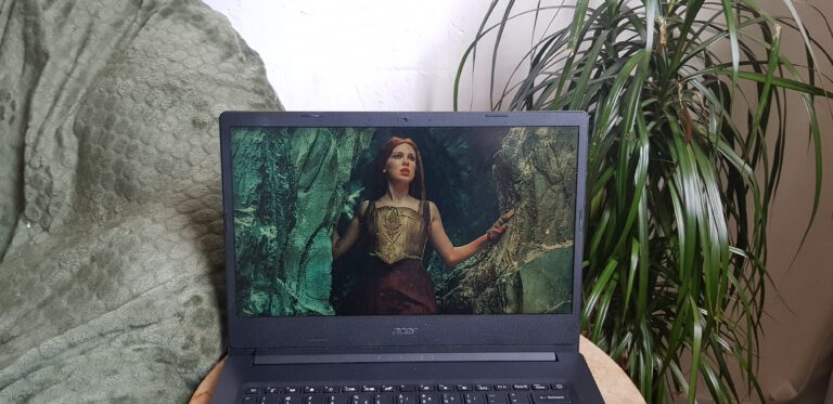 Damsel | Netflix Original Movie | Review