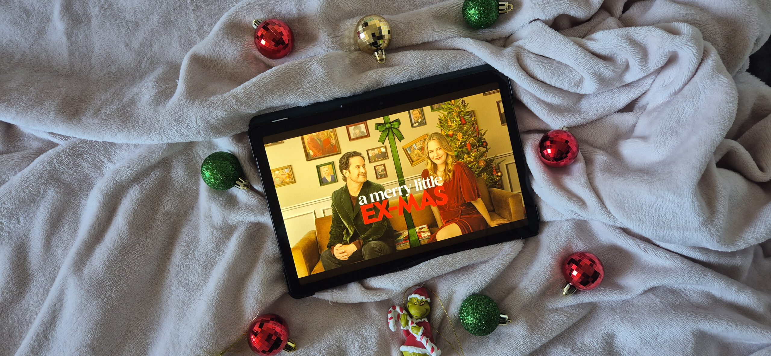 A Merry Little Ex-Mas (2025) | Movie Review