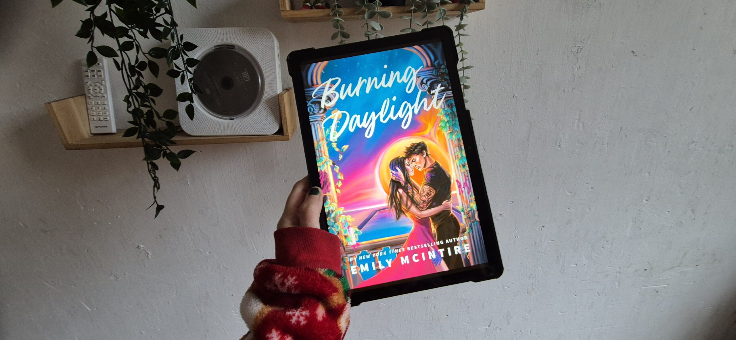 Burning Daylight &ndash; Emily McIntire | Book Review