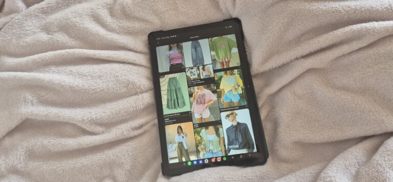 How to Use Clothing to Boost Your Mood and Confidence